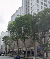 Burlington Square (D7), Retail #555202781